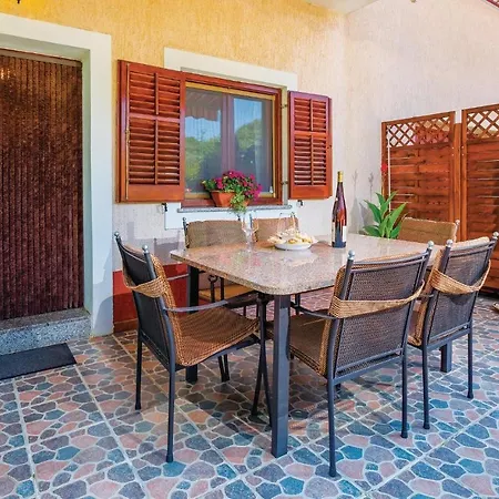 Appartement 2 Bedroom Gorgeous In